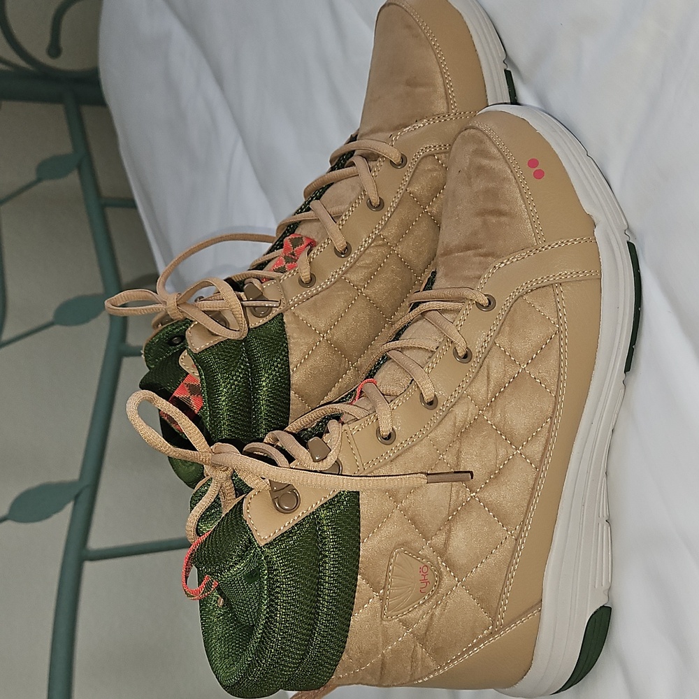 Ryka Boots Size 9.5